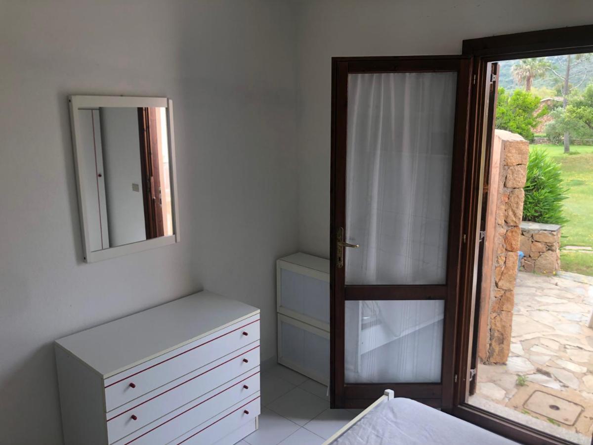 Appartamento In Villaggio, A 150Mt Dal Mare Сан Теодоро Екстериор снимка