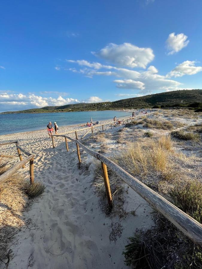 Appartamento In Villaggio, A 150Mt Dal Mare Сан Теодоро Екстериор снимка